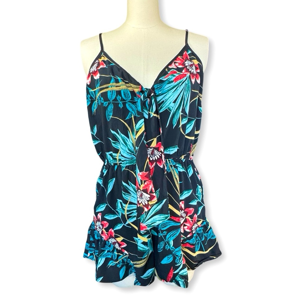 Band of Gypsies Tropical Print Short Romper - Sz L